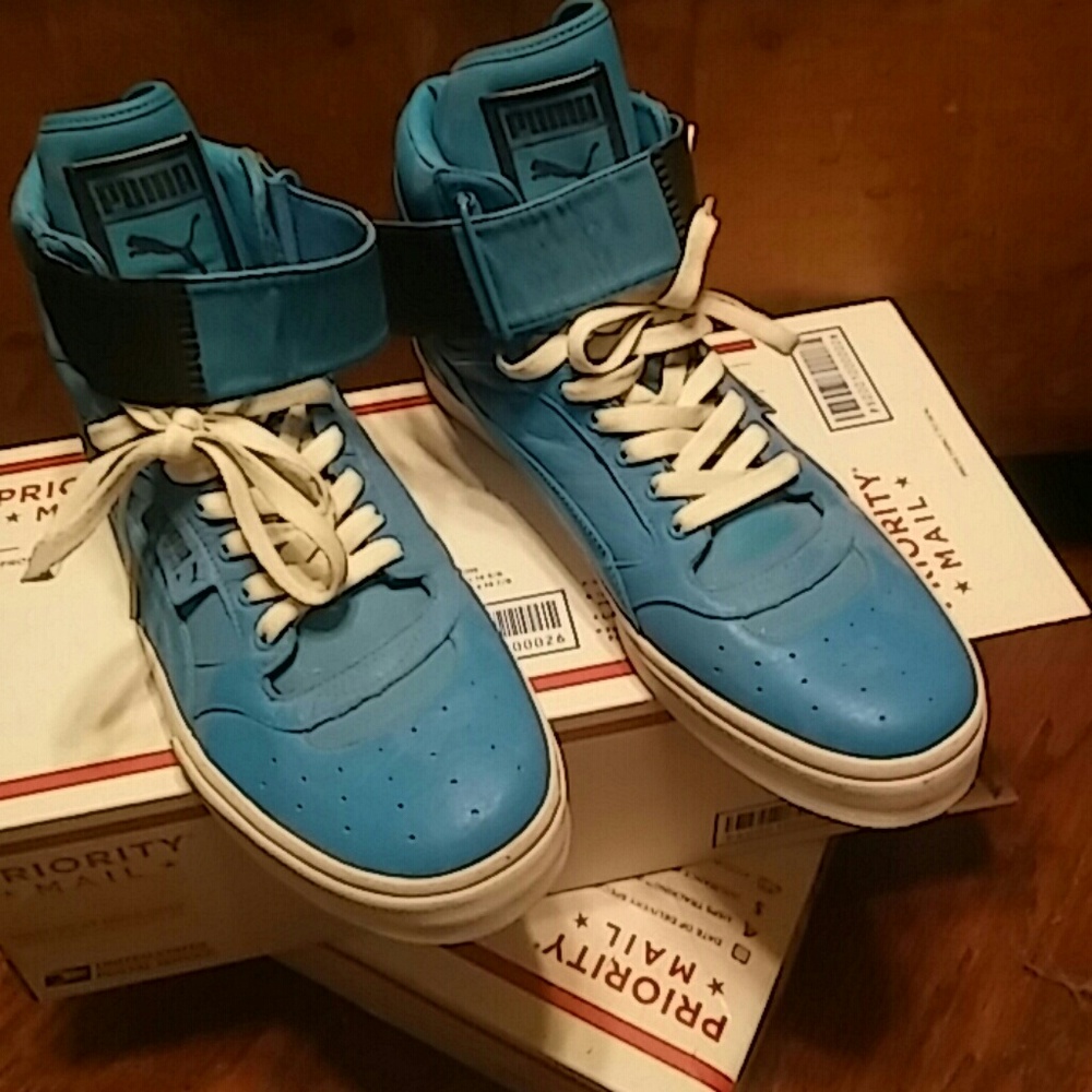 Men's Size 12 Puma SKY HI+, w Velco Ankle Strap.